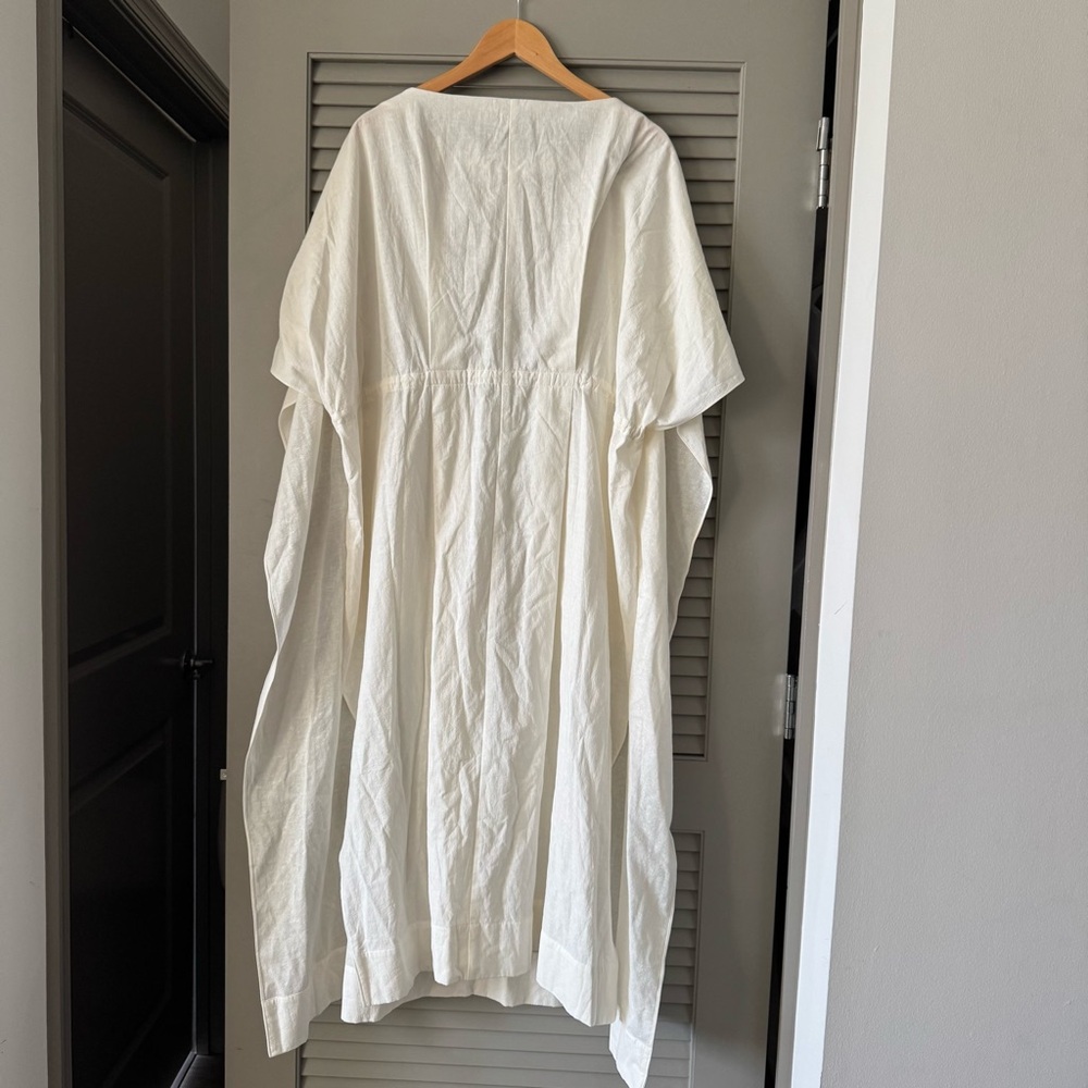 MM. Lafleur White Midi Dress with Pockets - Picture 12 of 12